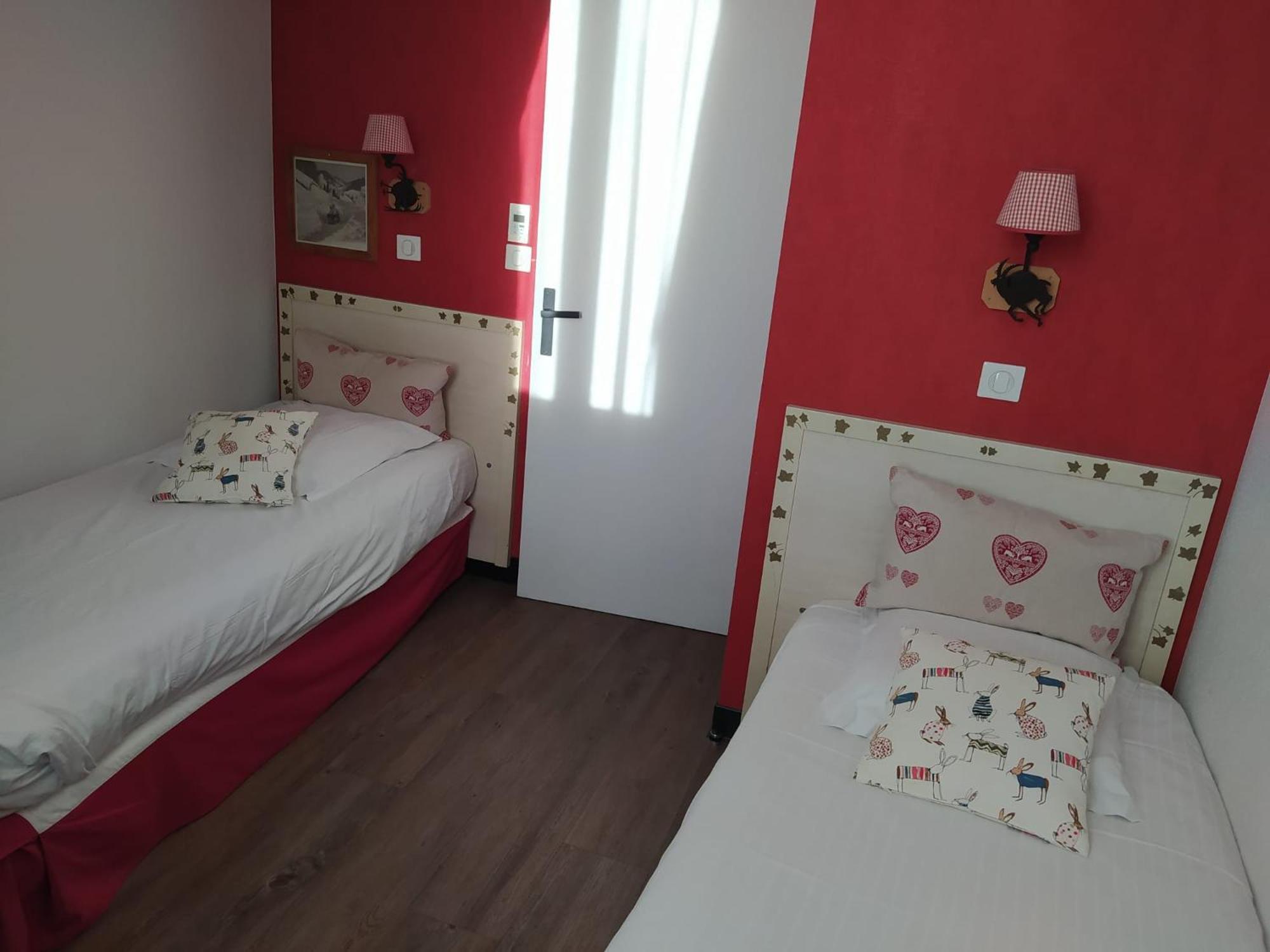 Hotel Des Princes, Chambery Centre Eksteriør bilde