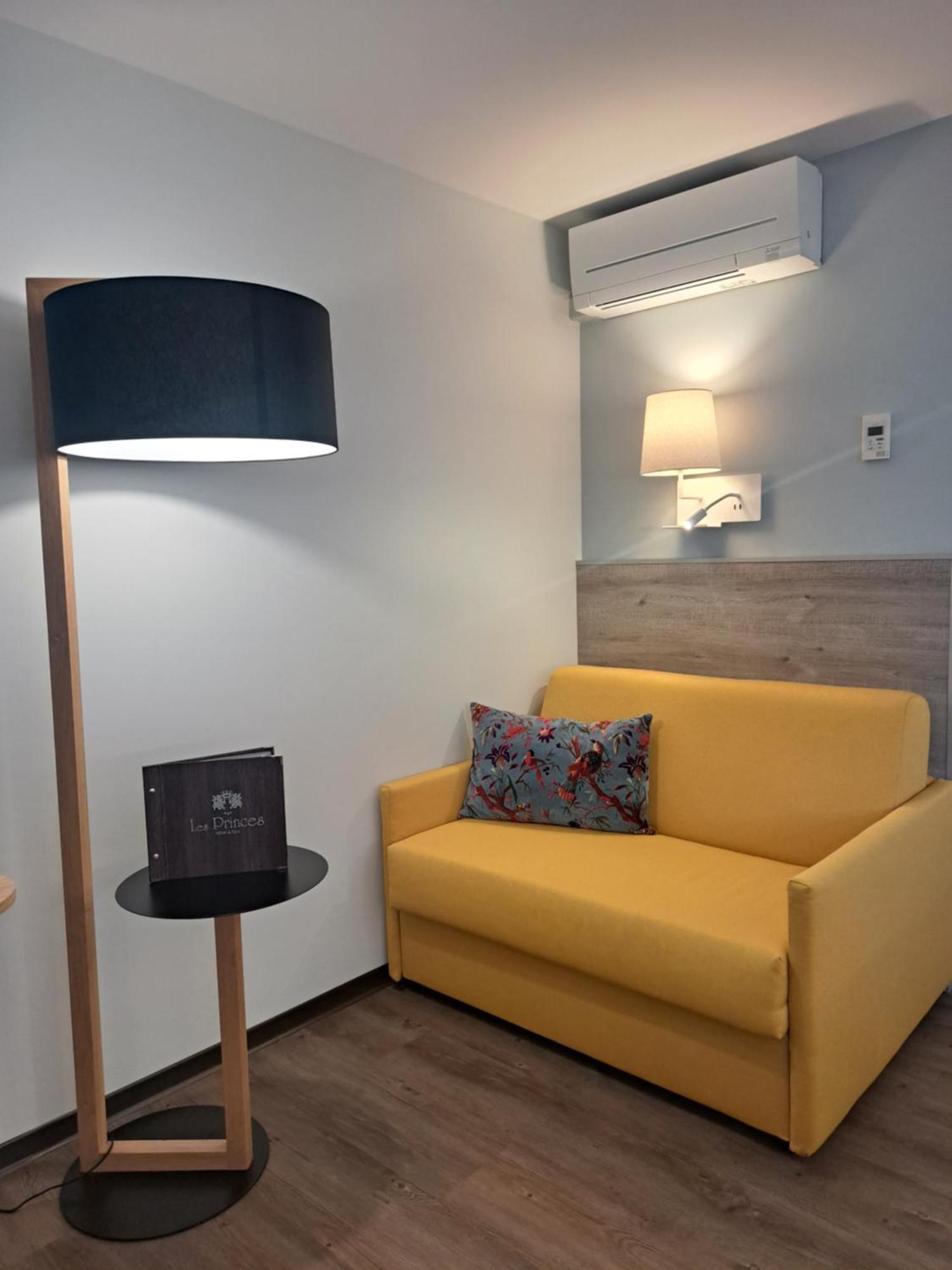 Hotel Des Princes, Chambery Centre Eksteriør bilde