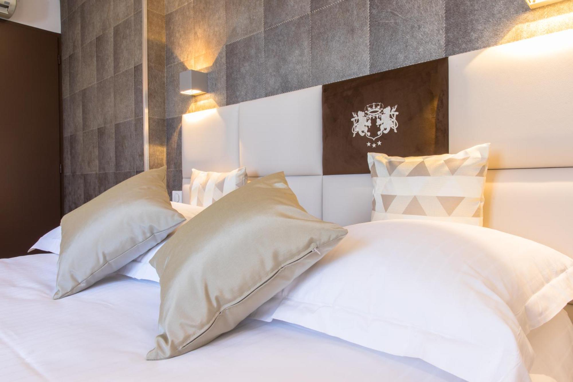 Hotel Des Princes, Chambery Centre Eksteriør bilde