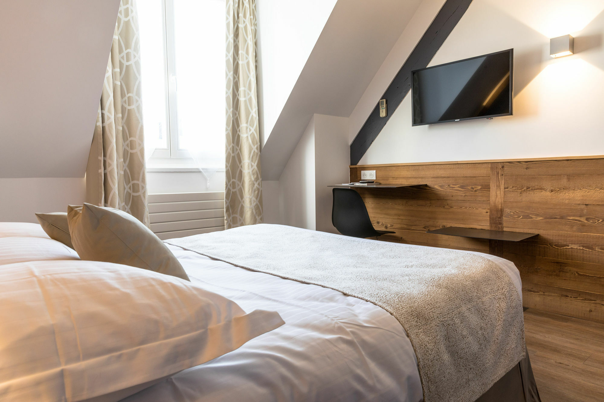 Hotel Des Princes, Chambery Centre Eksteriør bilde