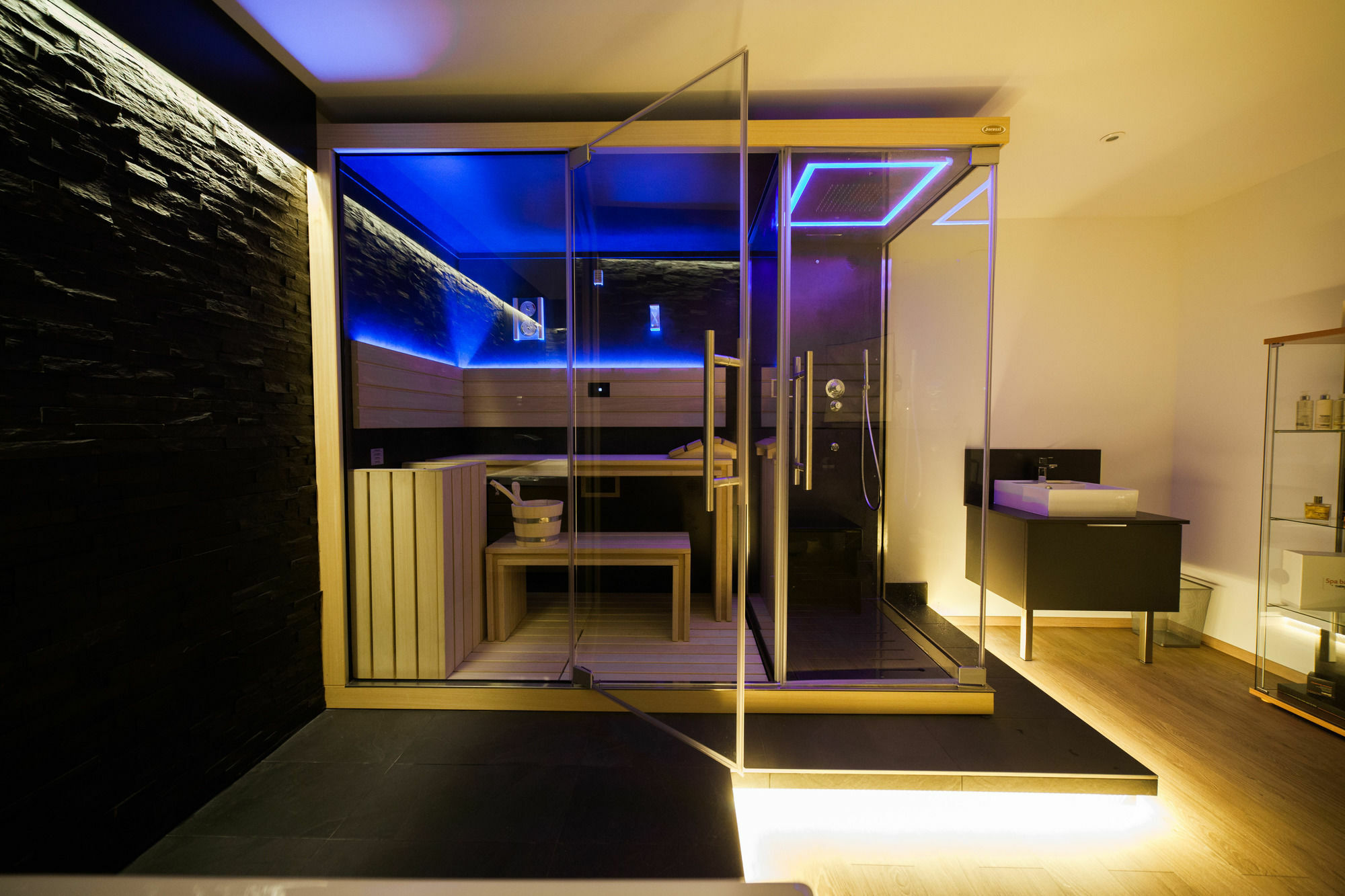 Hotel Des Princes, Chambery Centre Eksteriør bilde