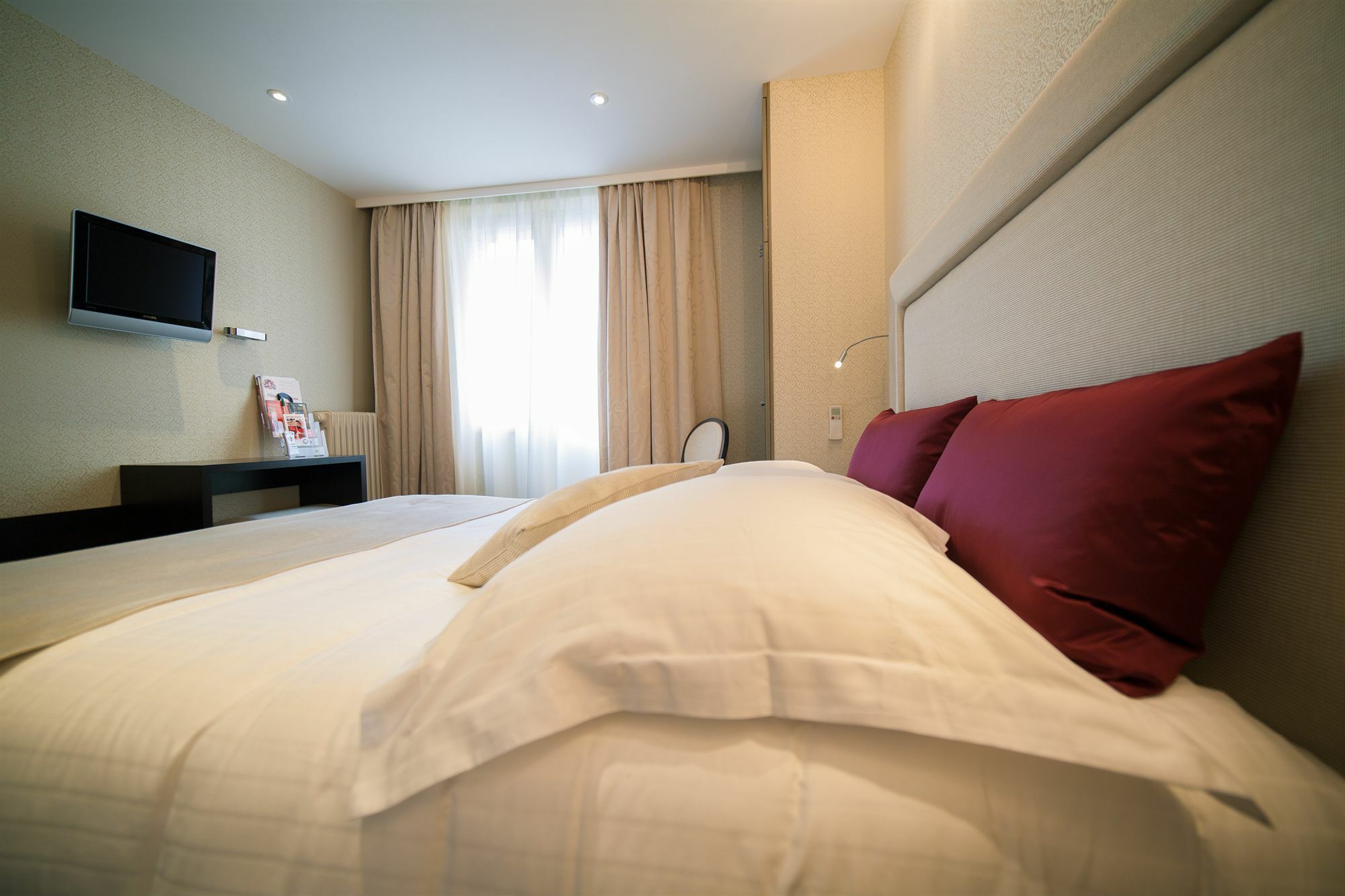 Hotel Des Princes, Chambery Centre Eksteriør bilde