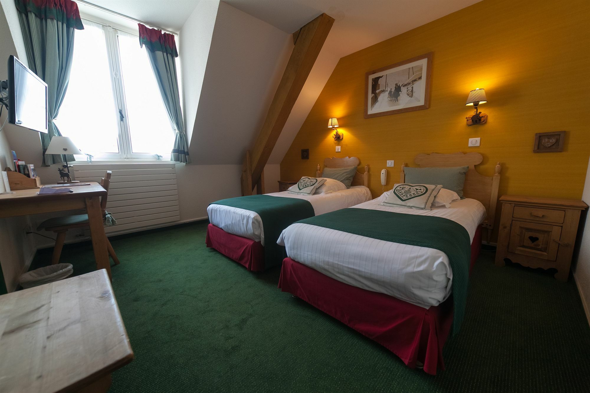 Hotel Des Princes, Chambery Centre Eksteriør bilde