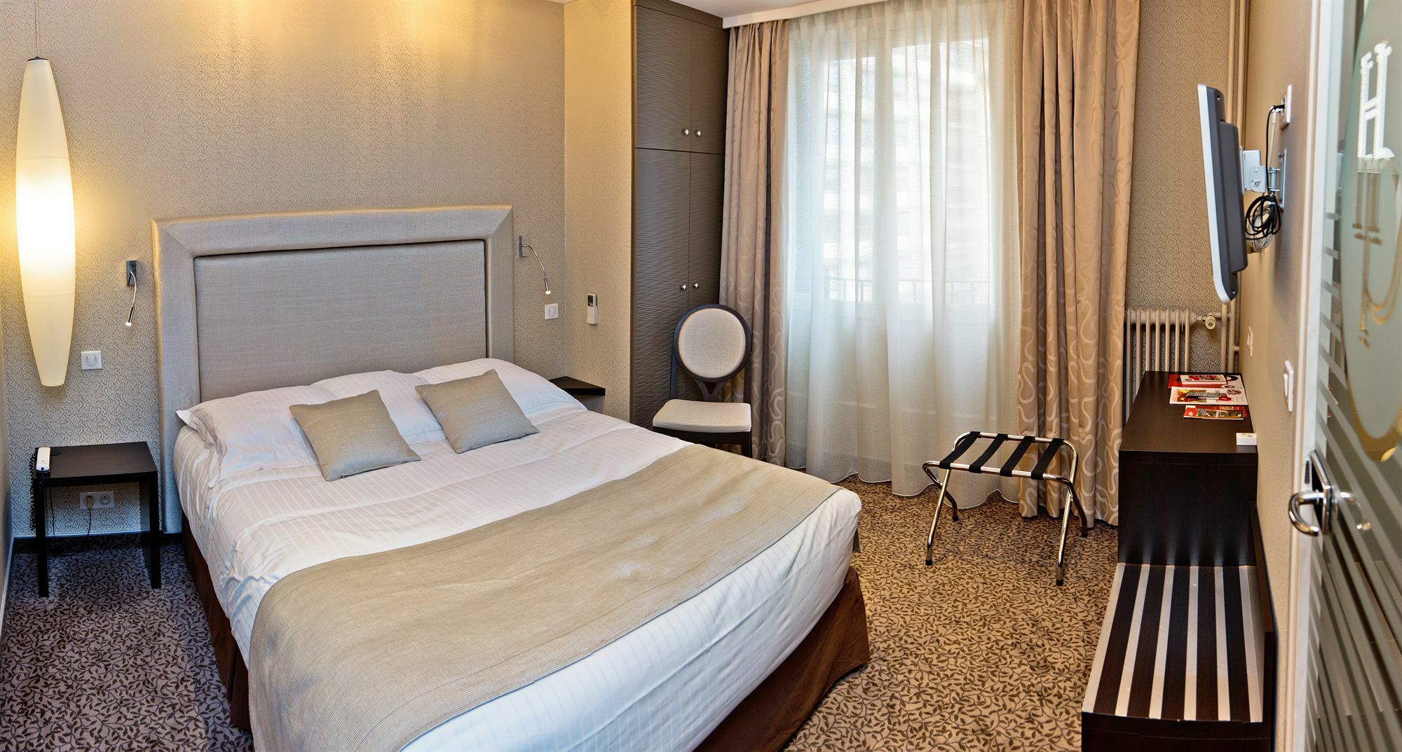 Hotel Des Princes, Chambery Centre Eksteriør bilde