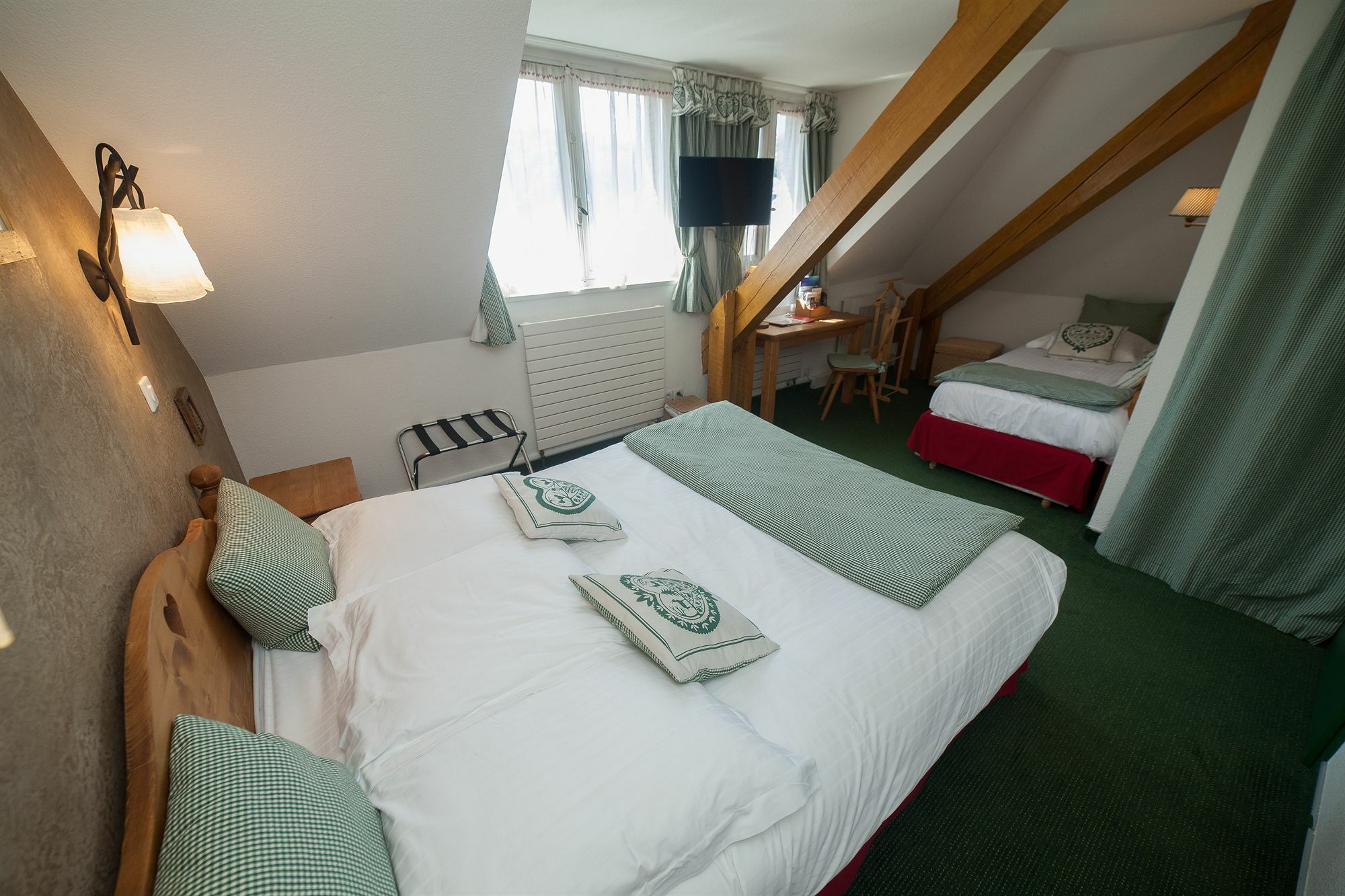 Hotel Des Princes, Chambery Centre Eksteriør bilde